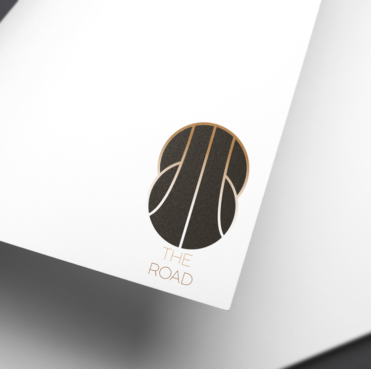 the-road-mock-up Logo réalisé pour un exercice graphique en 2020